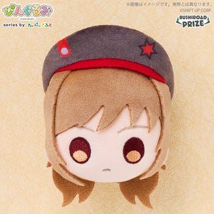 Pingurumi Goddess of Victory: NIKKE Vol.1 Rapi