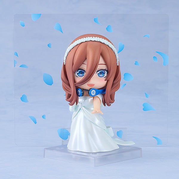 Nendoroid 2374 Miku Nakano Wedding Dress Ver. (The Quintessential Quintuplets)