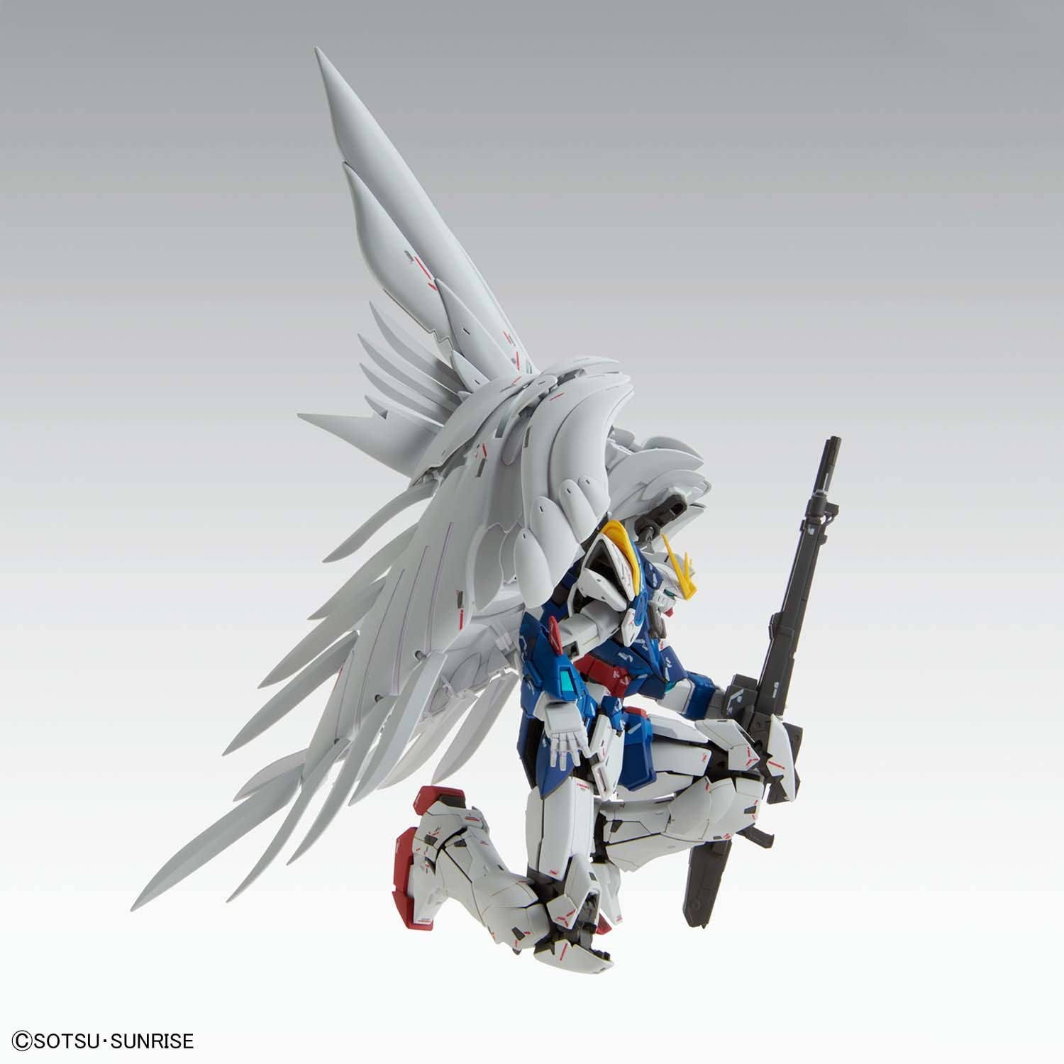 MG 1/100 Wing Gundam Zero EW