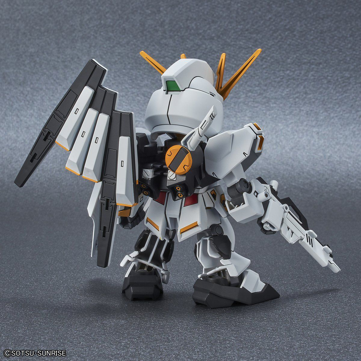 SDEX Standard 016 Nu Gundam