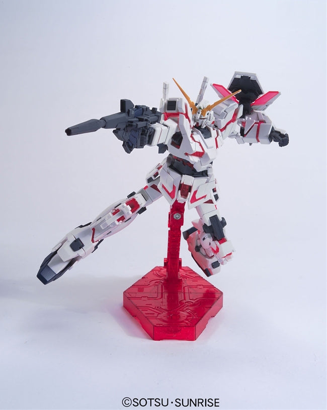 HGUC RX-0 Unicorn Gundam (Destroy Mode)