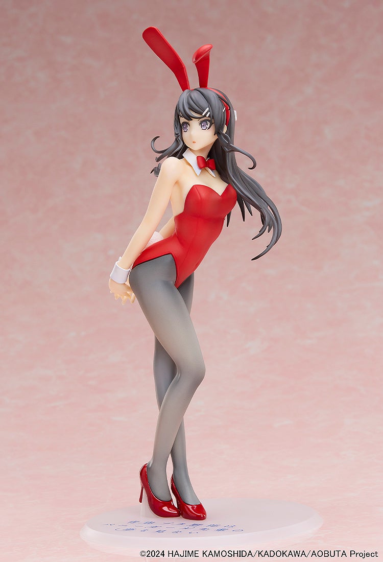 櫻島麻衣 紅色兔女郎 背面